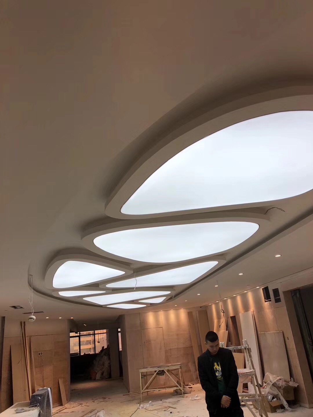 Translucent Shape Image