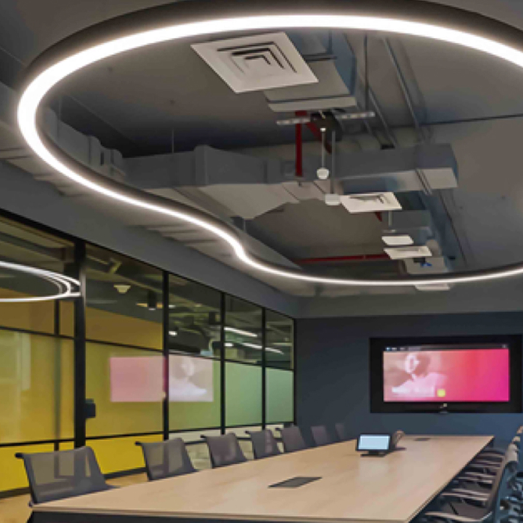 Iceil Curved Recessed Linear Lighting